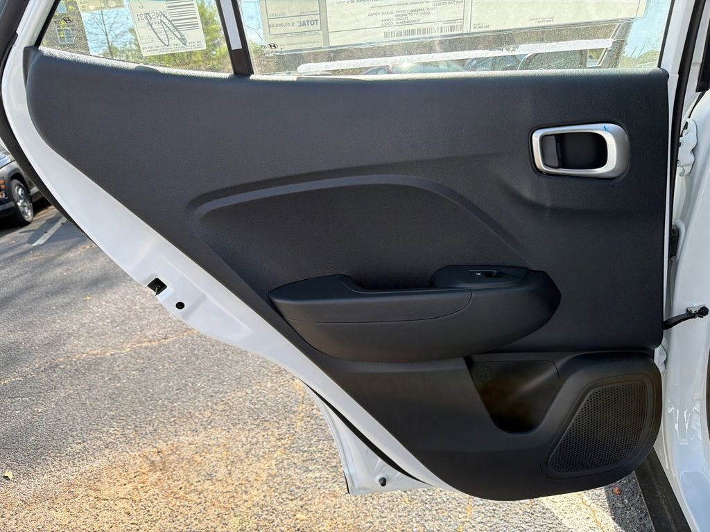 New 2026 Hyundai Venue SE image 21