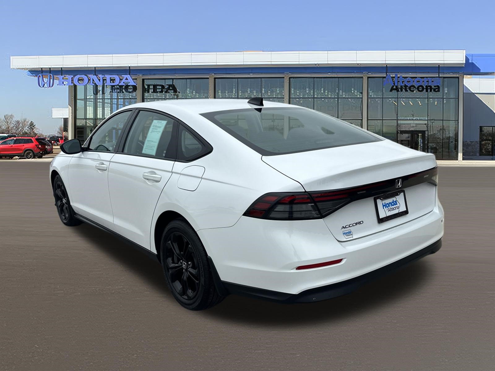 Certified 2025 Honda Accord SE image 3