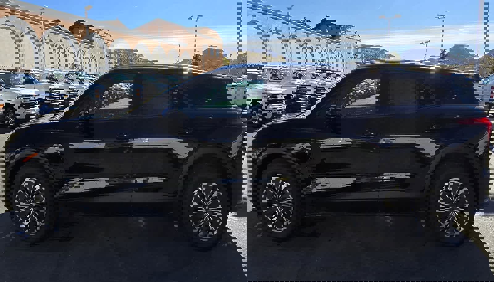 Used 2025 Chevrolet Blazer EV LT w/ Super Cruise Package image 6