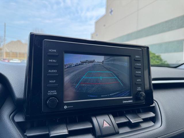 Used 2021 Toyota RAV4 XLE image 23