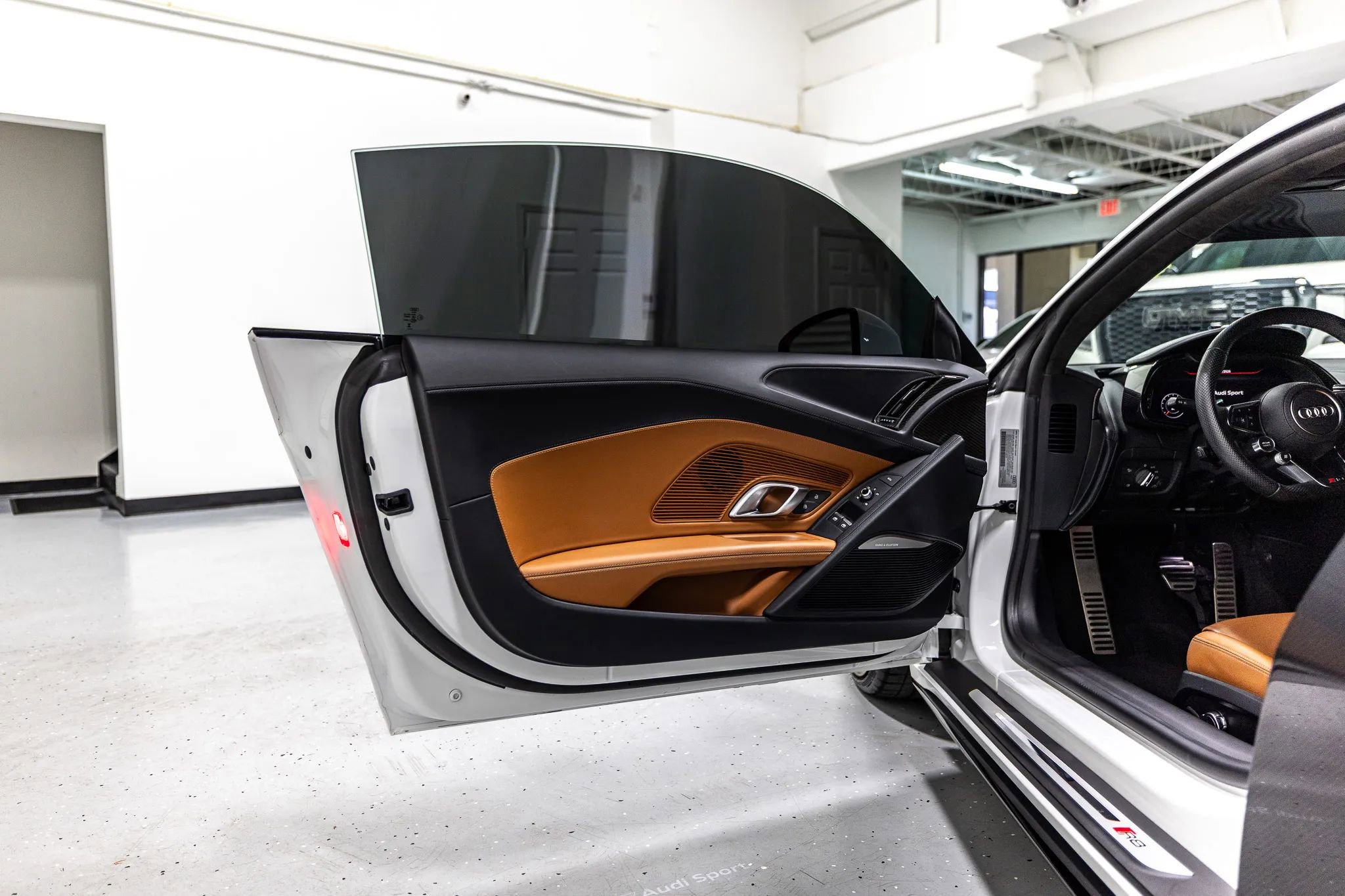 Used 2023 Audi R8 V10 performance RWD image 53