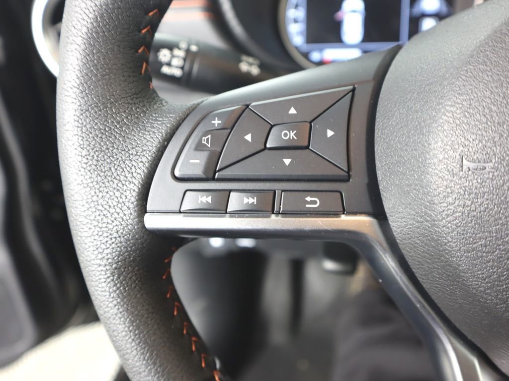 Certified 2025 Nissan Versa SR w/ Trunk Package image 15