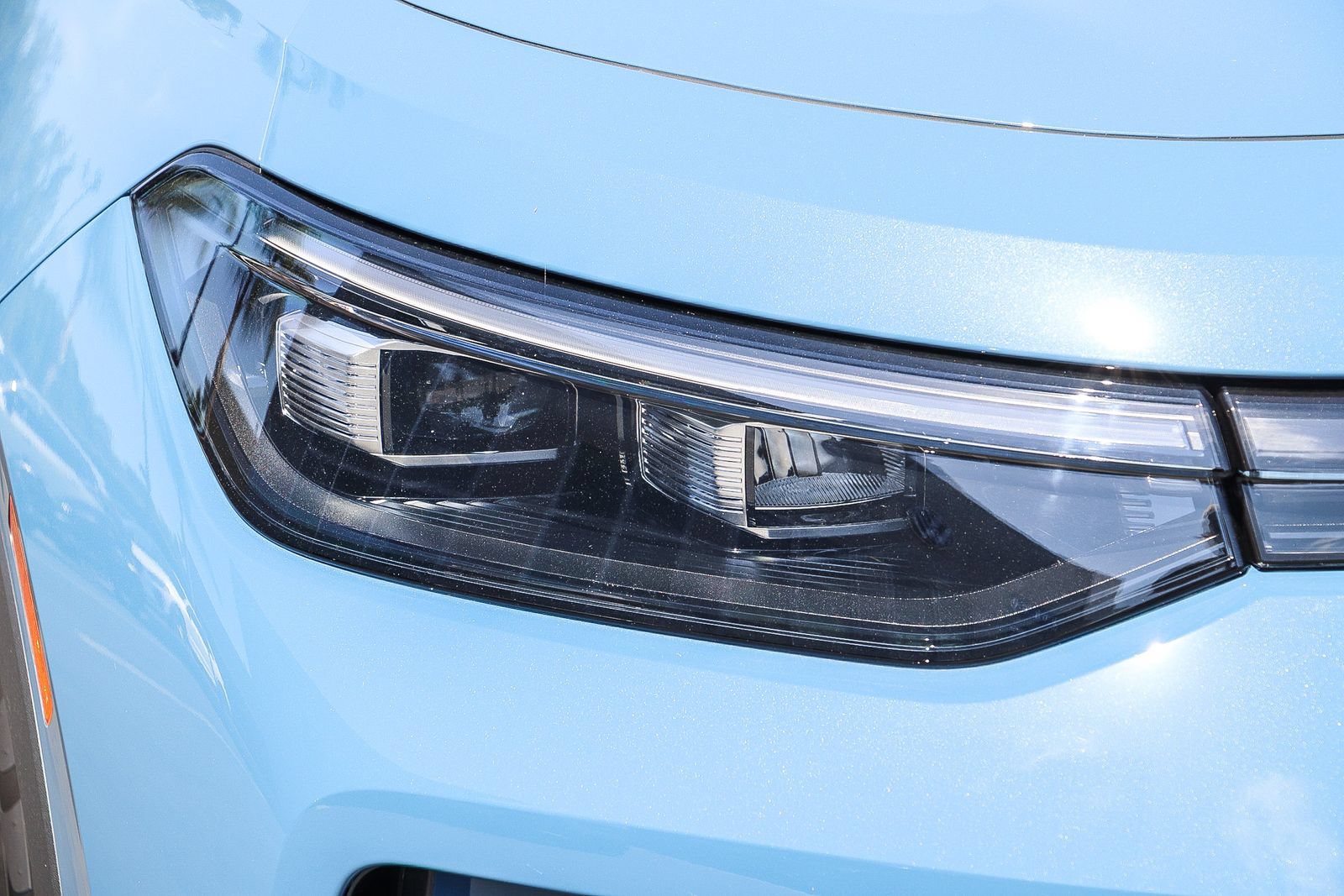 New 2026 Volkswagen Tiguan SE FWD image 4
