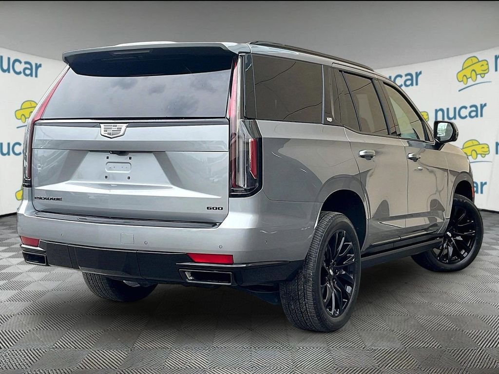 Used 2023 Cadillac Escalade Sport Platinum w/ LPO, ONYX Package AWD/4WD image 6