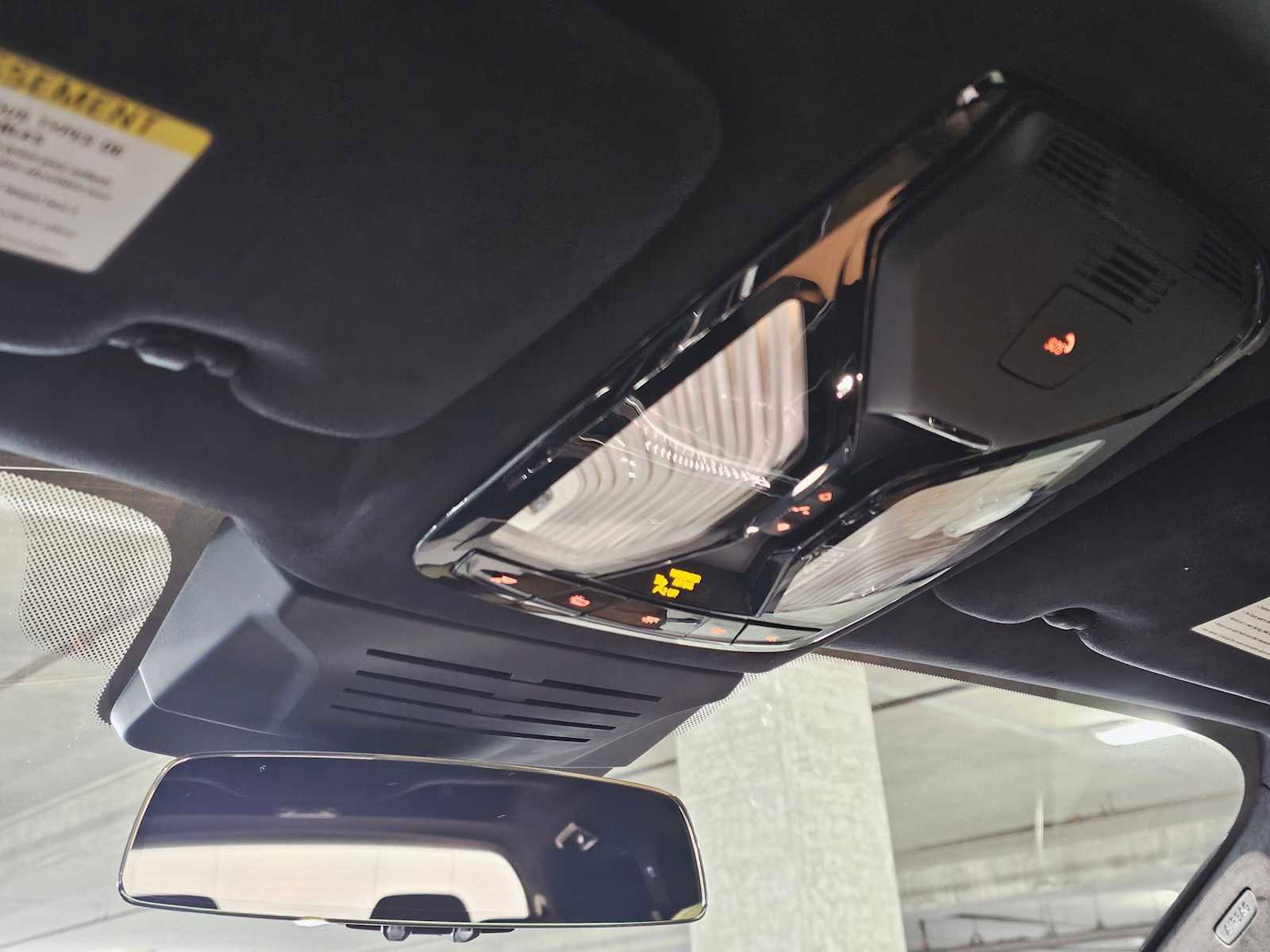 Used 2024 BMW X7 xDrive40i w/ M Sport Package image 21