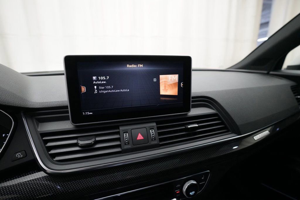 Used 2020 Audi SQ5 Premium Plus w/ Premium Plus Package image 26
