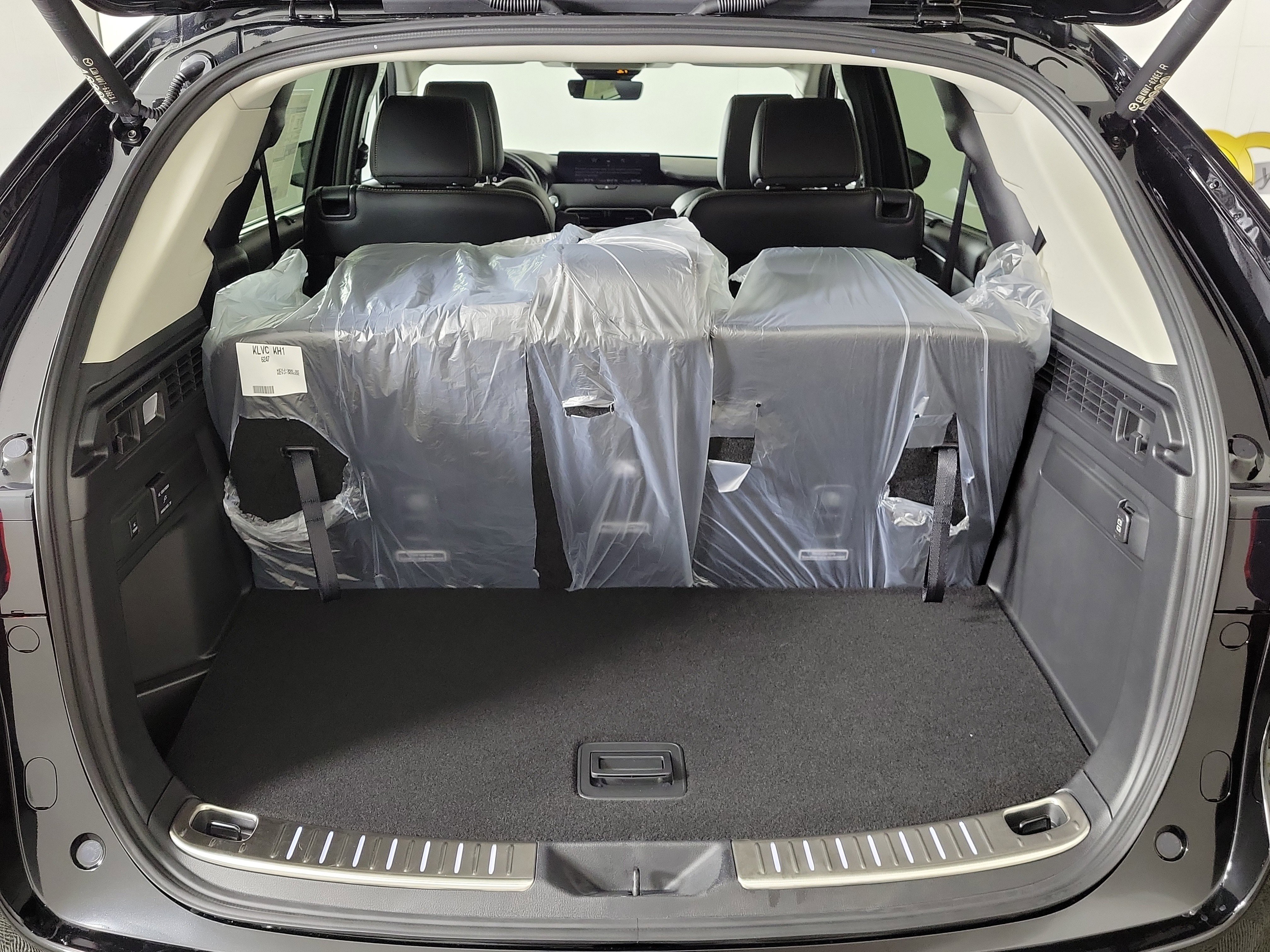 New 2026 MAZDA CX-90 Plug-In Hybrid w/Premium Sport image 27