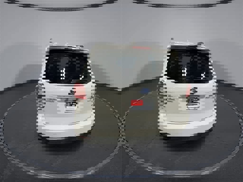 Used 2017 Subaru Forester 2.5i Premium image 7