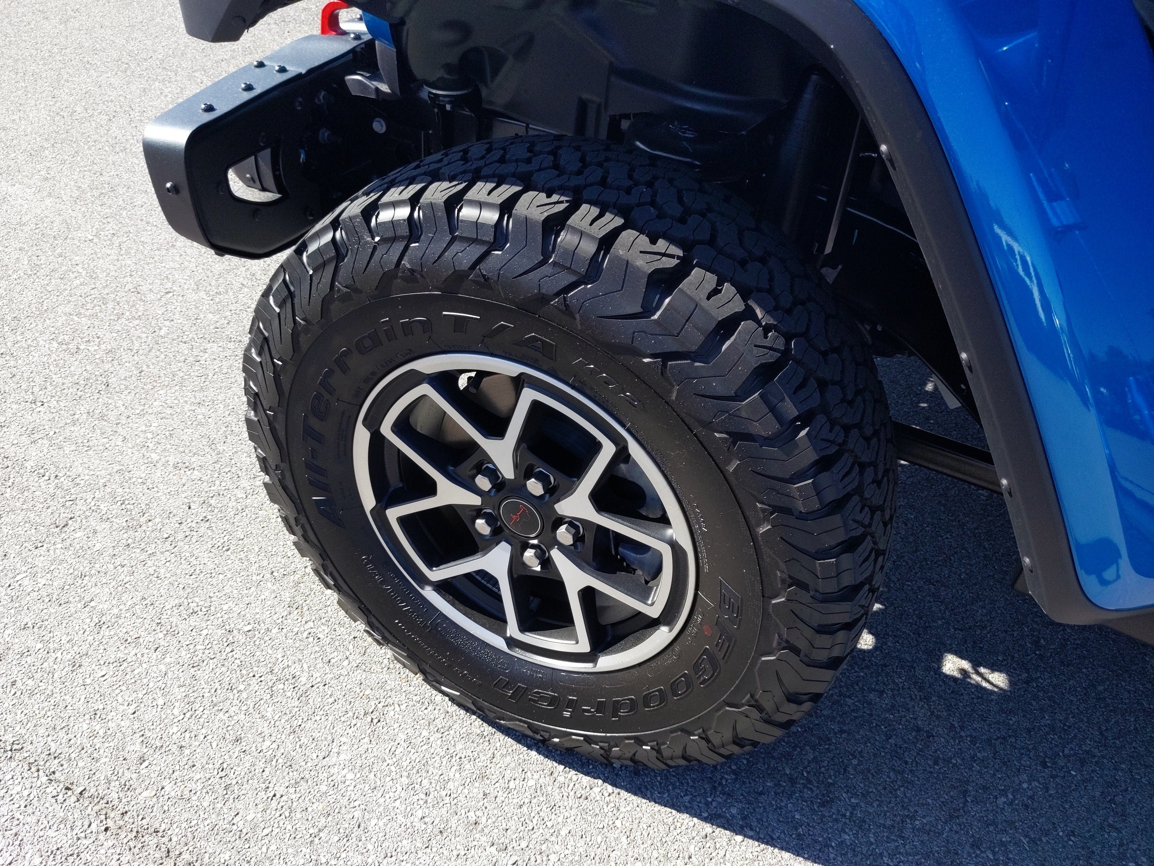 New 2025 Jeep Wrangler Unlimited Rubicon w/ Steel Bumper Group AWD/4WD image 9