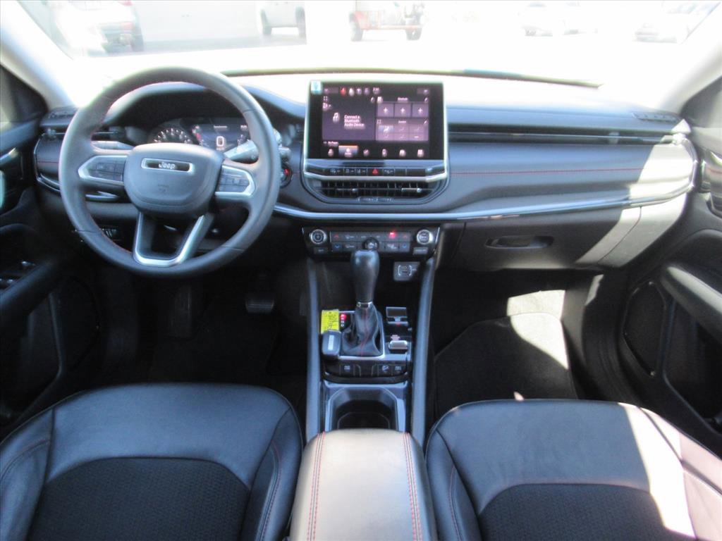 Used 2022 Jeep Compass Trailhawk image 13