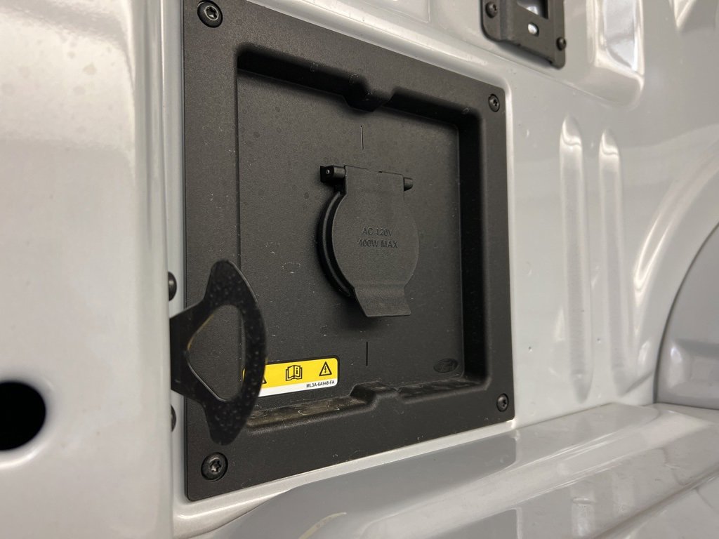 New 2025 Ford F150 Lariat w/ Equipment Group 502A High image 41