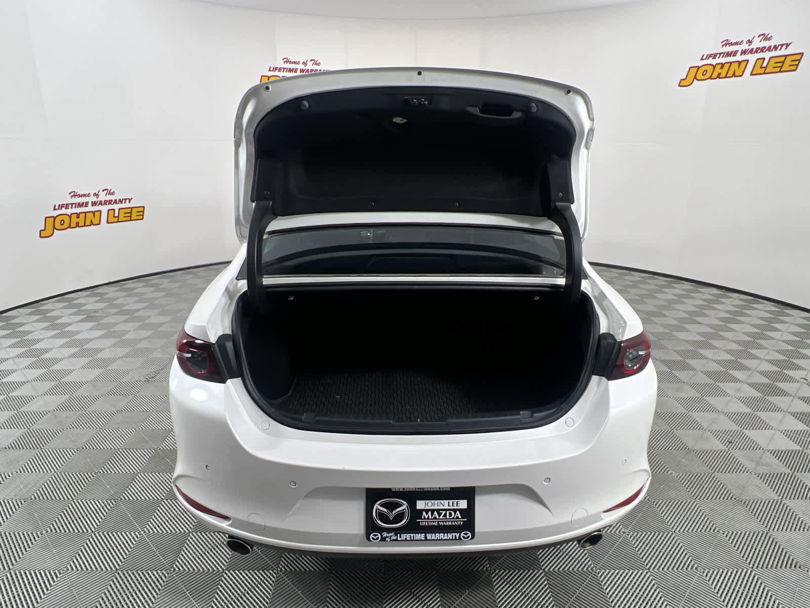 Certified 2021 MAZDA MAZDA3 2.5 Turbo Sedan w/Premium Plus image 5