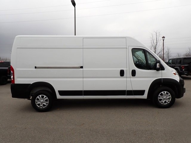 New 2026 RAM ProMaster 2500 w/ Quick Order Package 22G SLT image 9