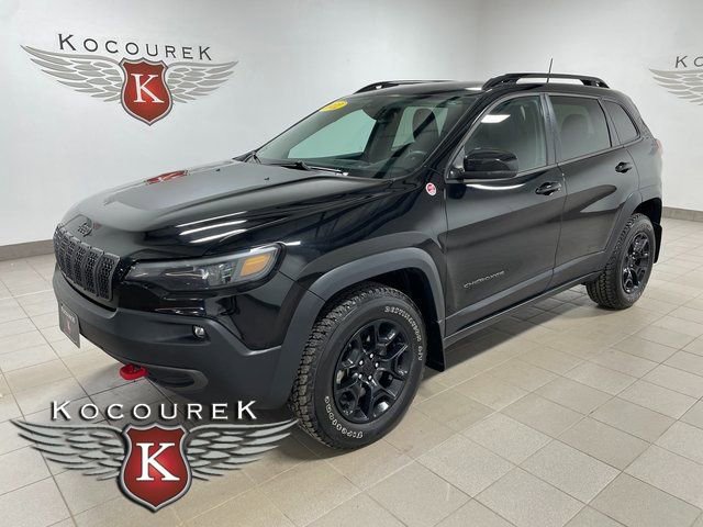 Used 2022 Jeep Cherokee Trailhawk w/ Trailer Tow Group AWD/4WD image 3