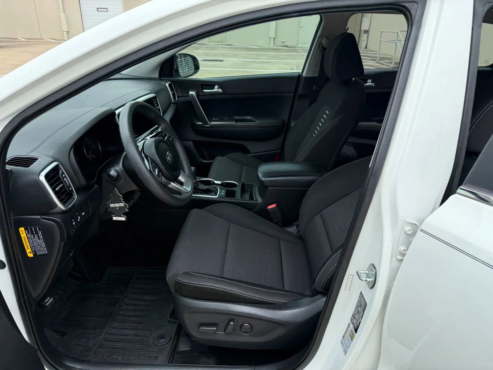 Used 2021 Kia Sportage LX w/ LX Fwd Popular Package image 12