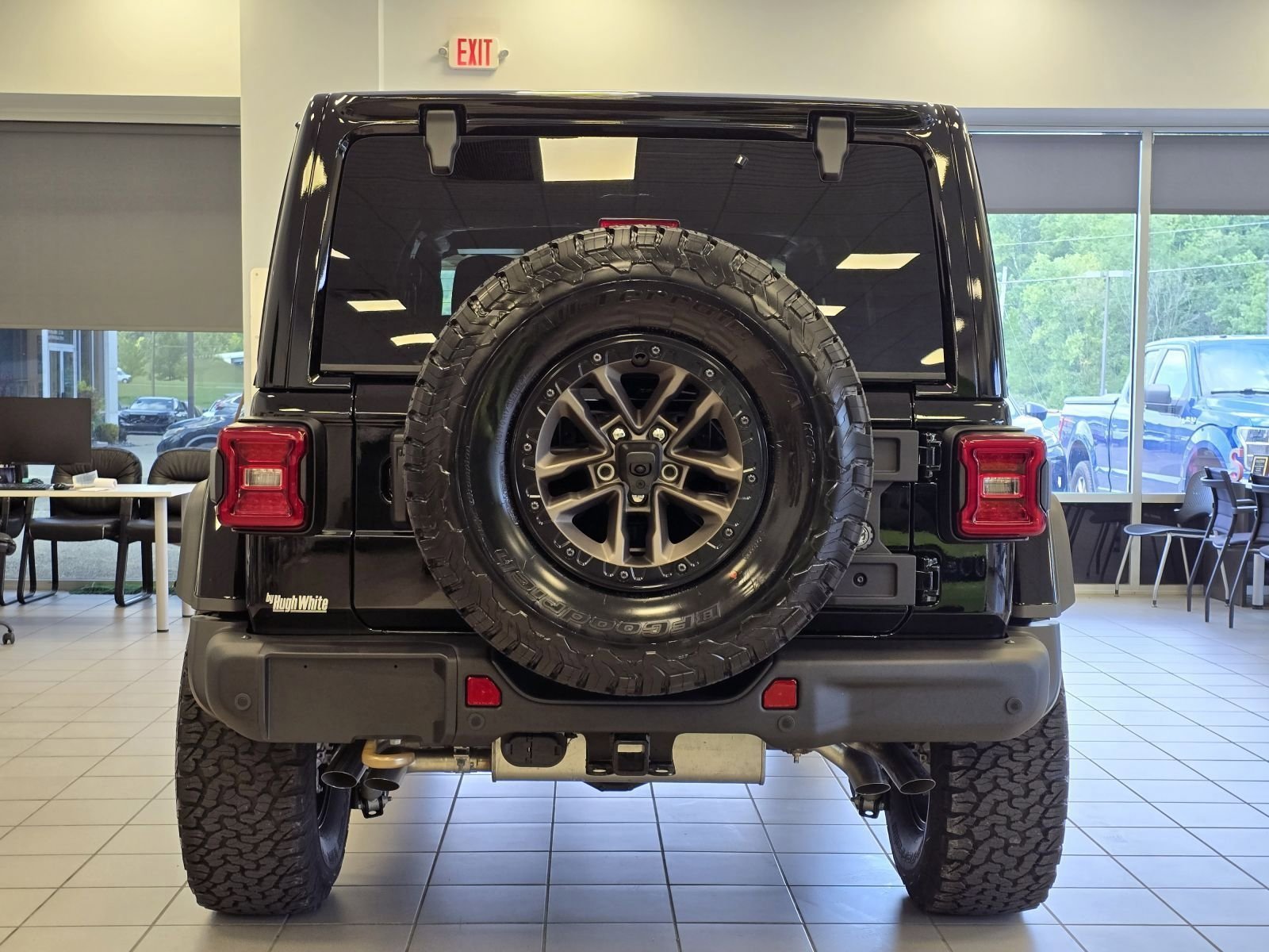 New 2025 Jeep Wrangler Unlimited Rubicon 392 image 9