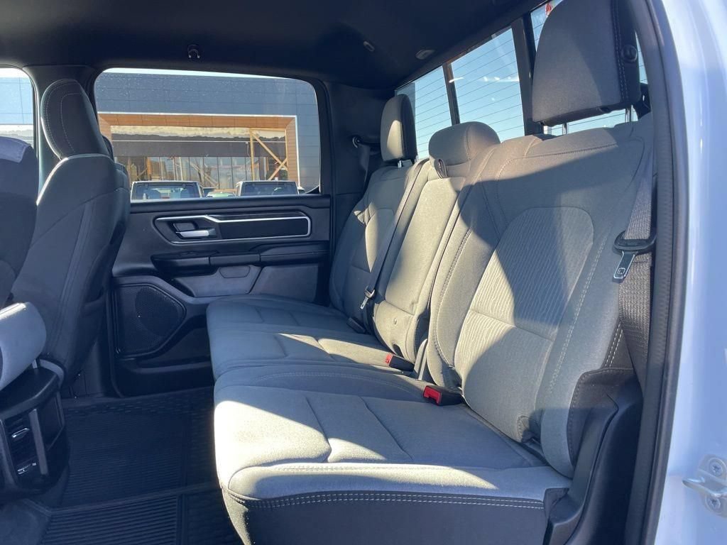 Used 2023 RAM 1500 Big Horn AWD/4WD image 33