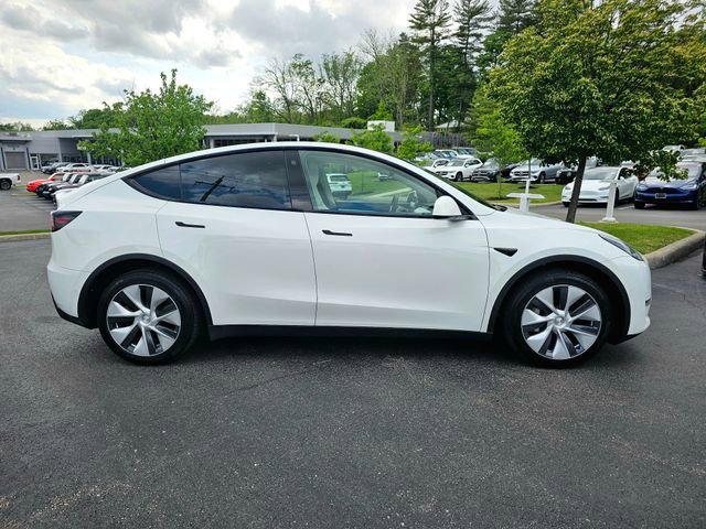 Used 2022 Tesla Model Y Long Range AWD/4WD image 8