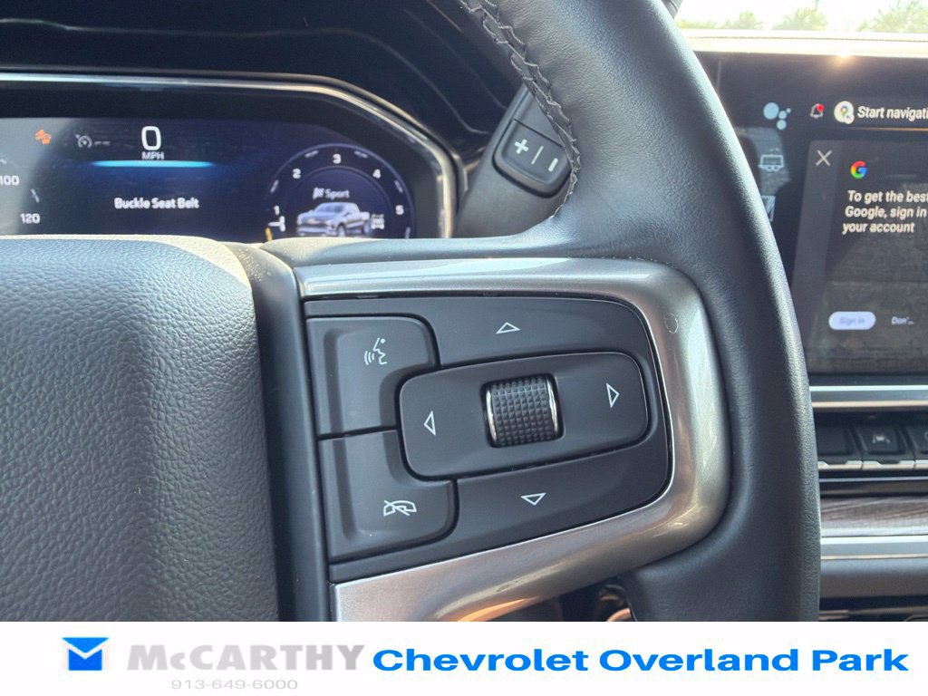 Used 2025 Chevrolet Silverado 1500 LT AWD/4WD image 9
