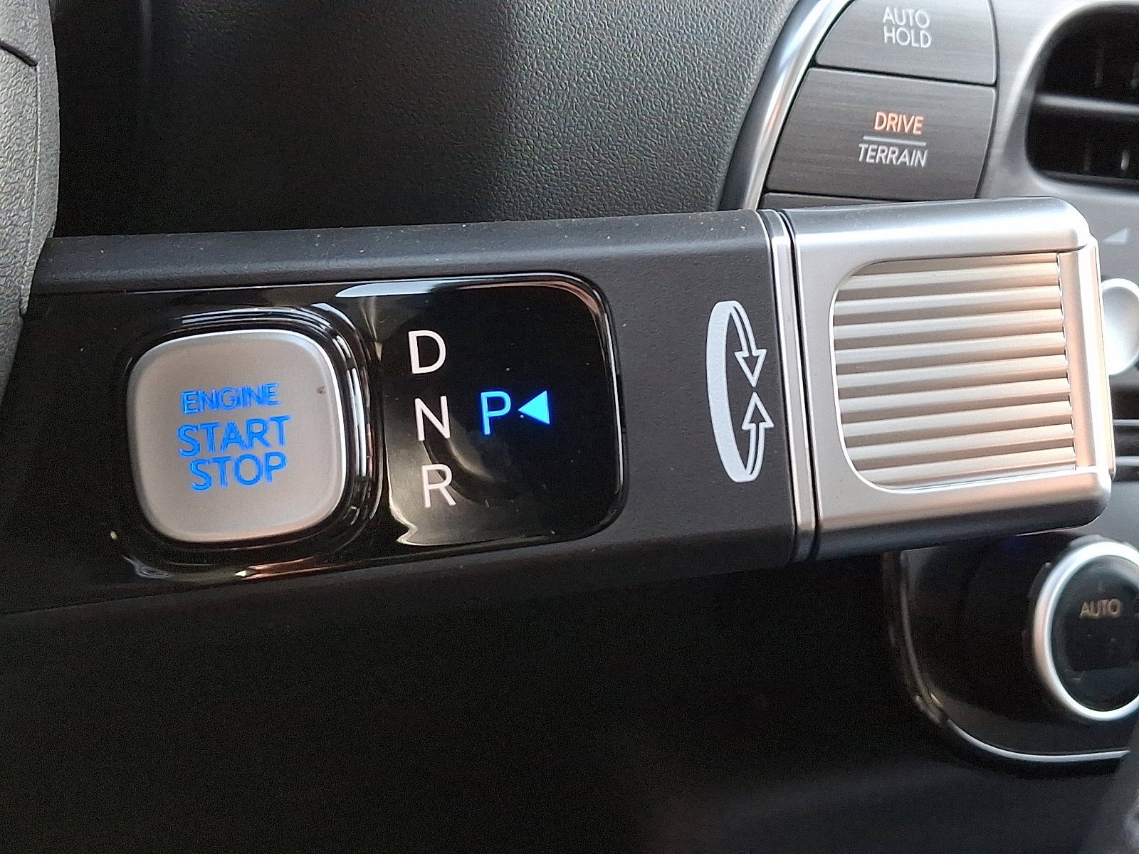 New 2026 Hyundai Palisade SE image 8