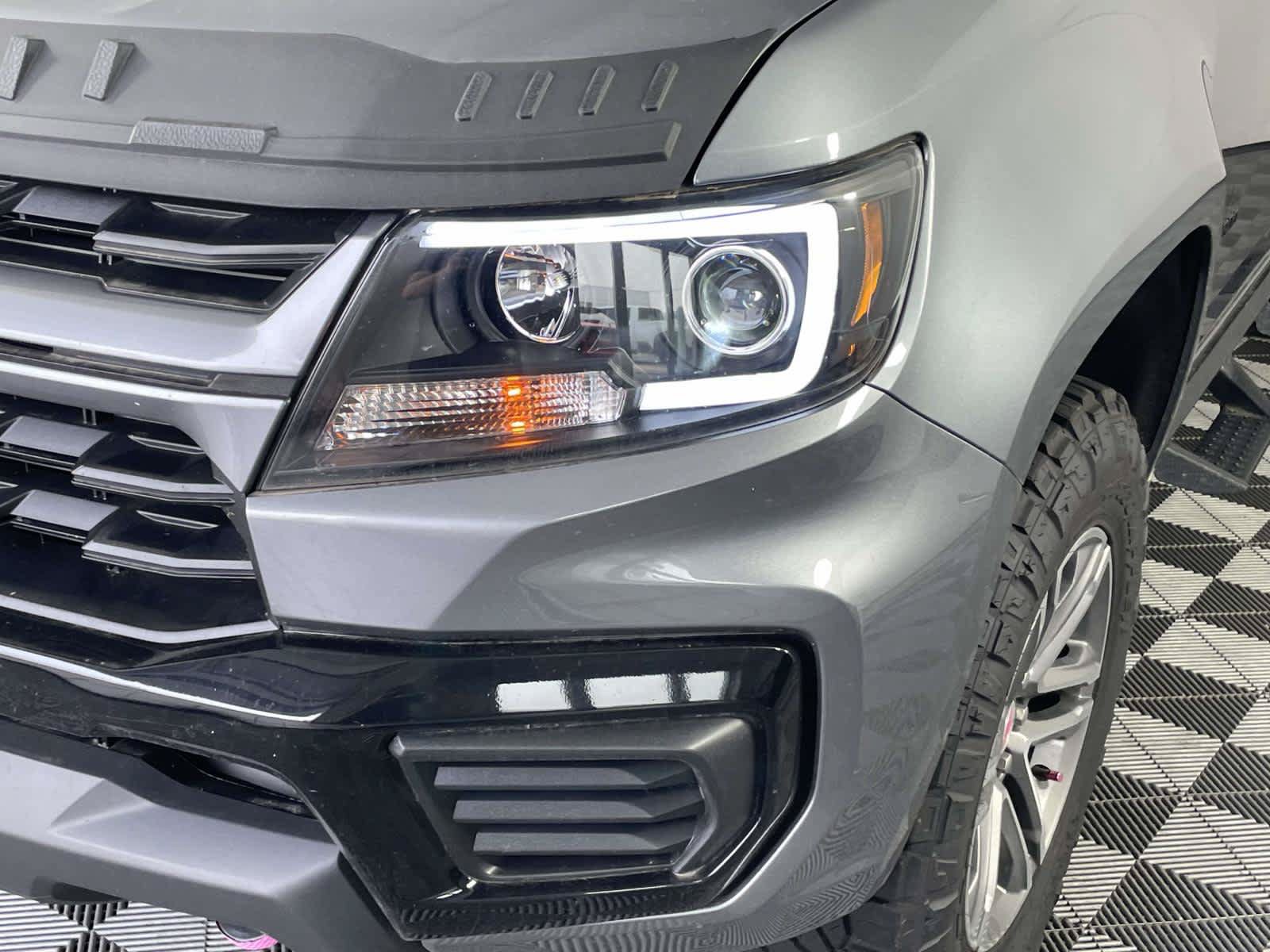 Used 2022 Chevrolet Colorado W/T w/ Custom Special Edition AWD/4WD image 10