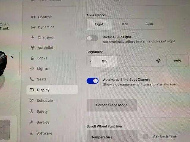Used 2023 Tesla Model 3 Standard Range image 30