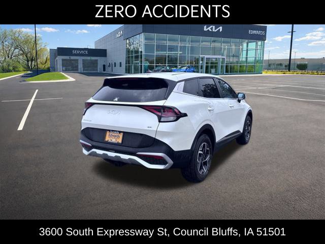 Used 2023 Kia Sportage LX AWD/4WD image 6