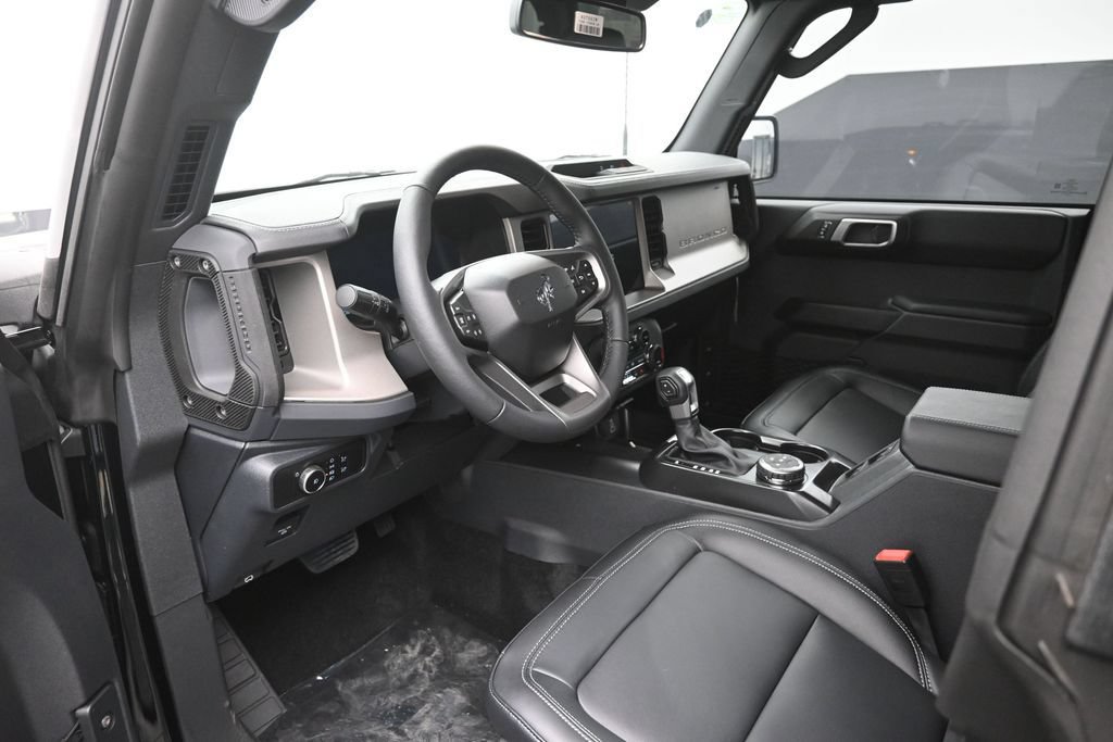 New 2026 Ford Bronco Outer Banks AWD/4WD image 33