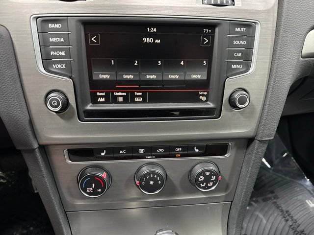 Used 2016 Volkswagen Golf S FWD image 18
