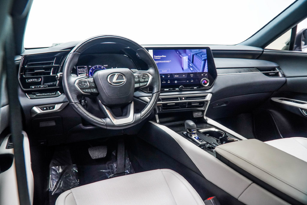 Used 2024 Lexus RX 350 Premium w/ Accessory Package (Z1) FWD image 19