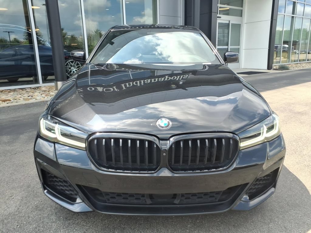 Used 2021 BMW M550i xDrive w/ Executive Package AWD/4WD image 9