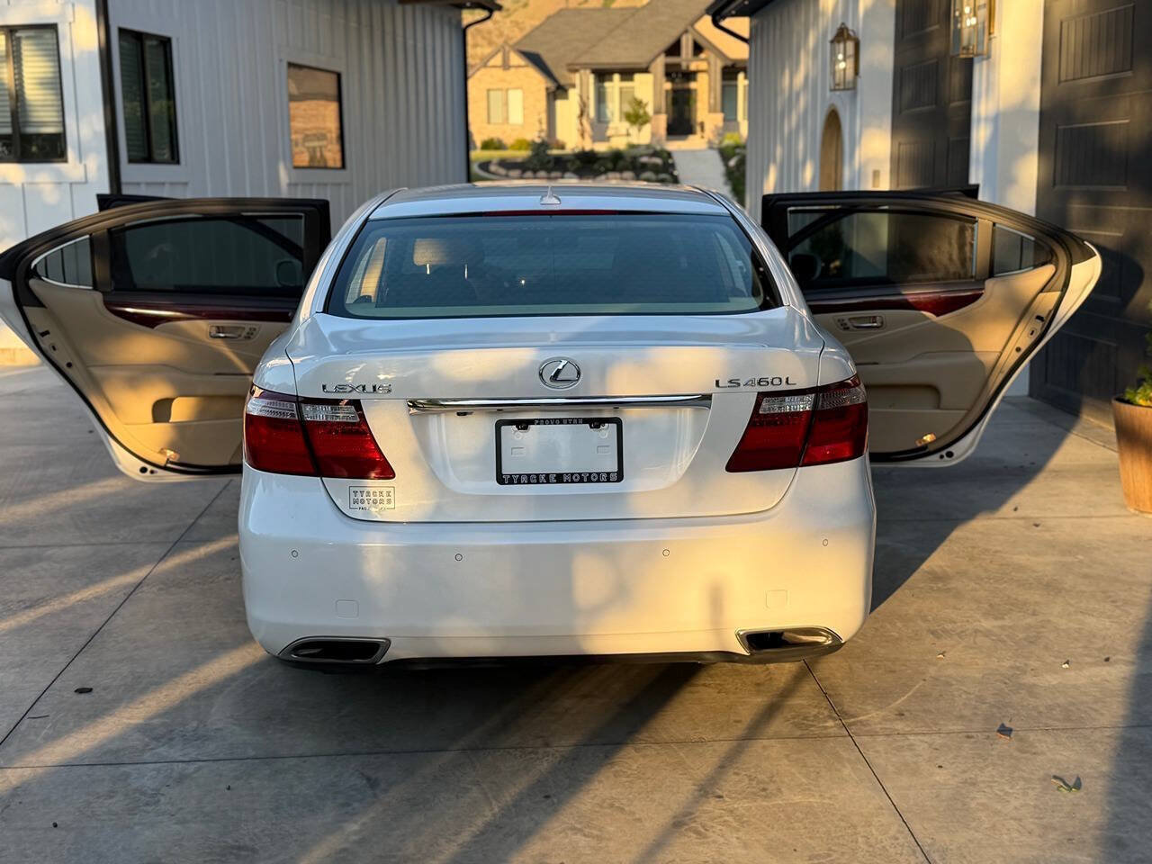Used 2007 Lexus LS 460 L RWD image 59