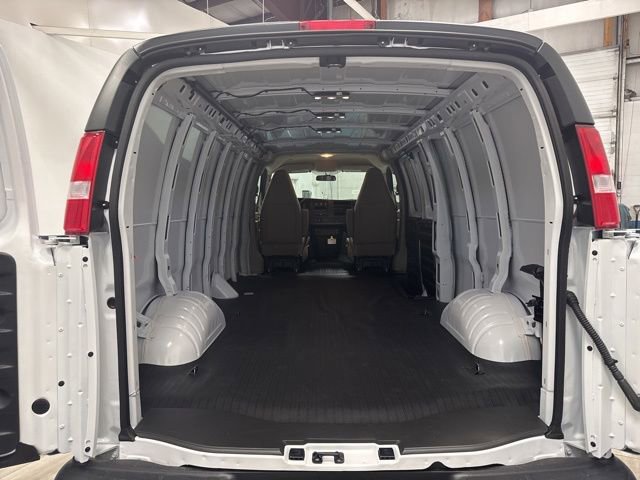 New 2026 Chevrolet Express 3500 Extended w/ Driver Convenience Package RWD image 6