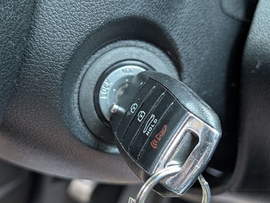 Used 2020 Kia Optima LX image 19