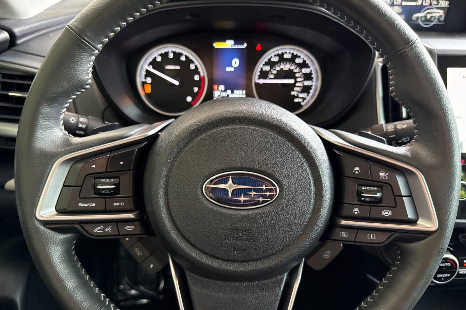 Used 2023 Subaru Forester Limited AWD/4WD image 23