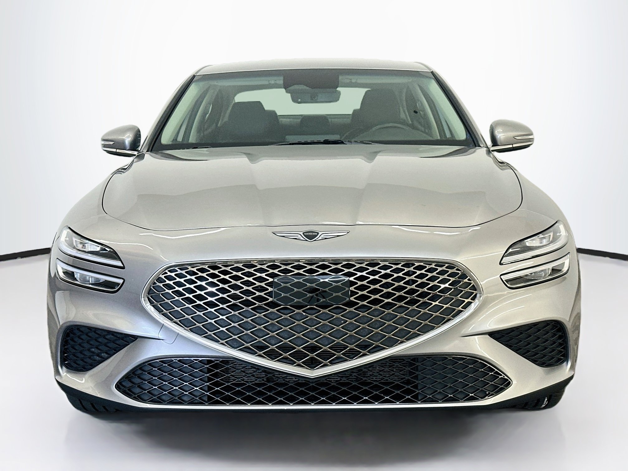Used 2025 Genesis G70 2.5T AWD/4WD image 2