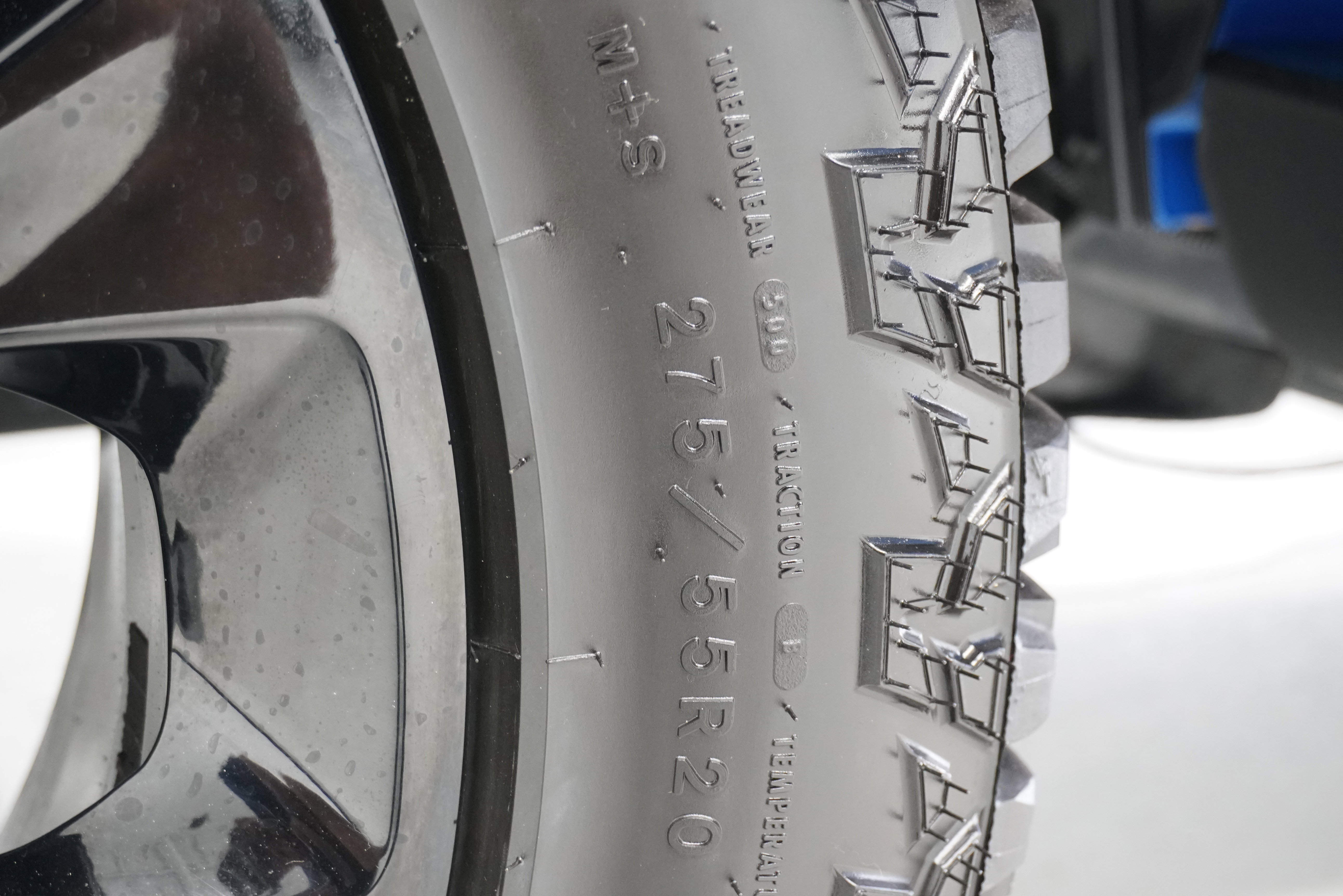 Used 2022 Jeep Wrangler Unlimited Sahara w/ Cold Weather Group image 30