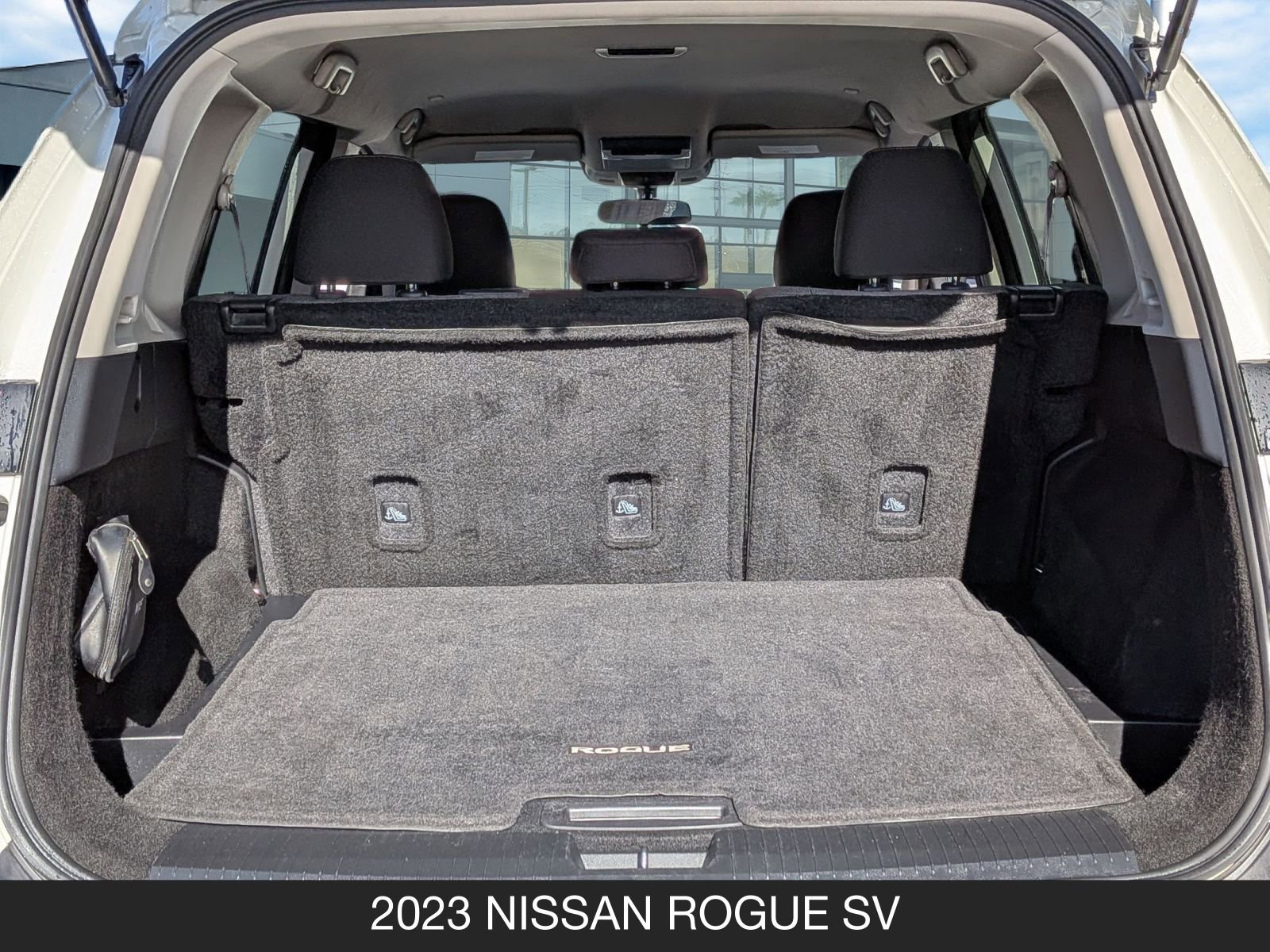 Certified 2023 Nissan Rogue SV image 21