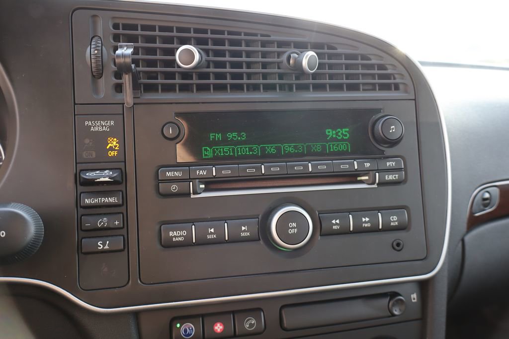 Used 2008 Saab 9-3 2.0T w/ Cold Weather Package image 20