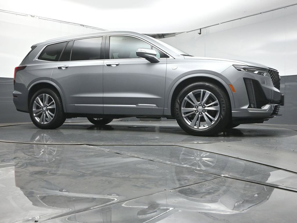 Used 2024 Cadillac XT6 Premium Luxury image 37