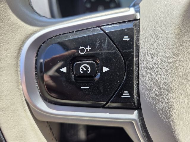 Used 2022 Volvo XC90 T6 Inscription AWD/4WD image 30