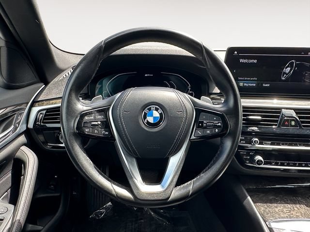 Used 2021 BMW 530e w/ Parking Assistance Package RWD image 12
