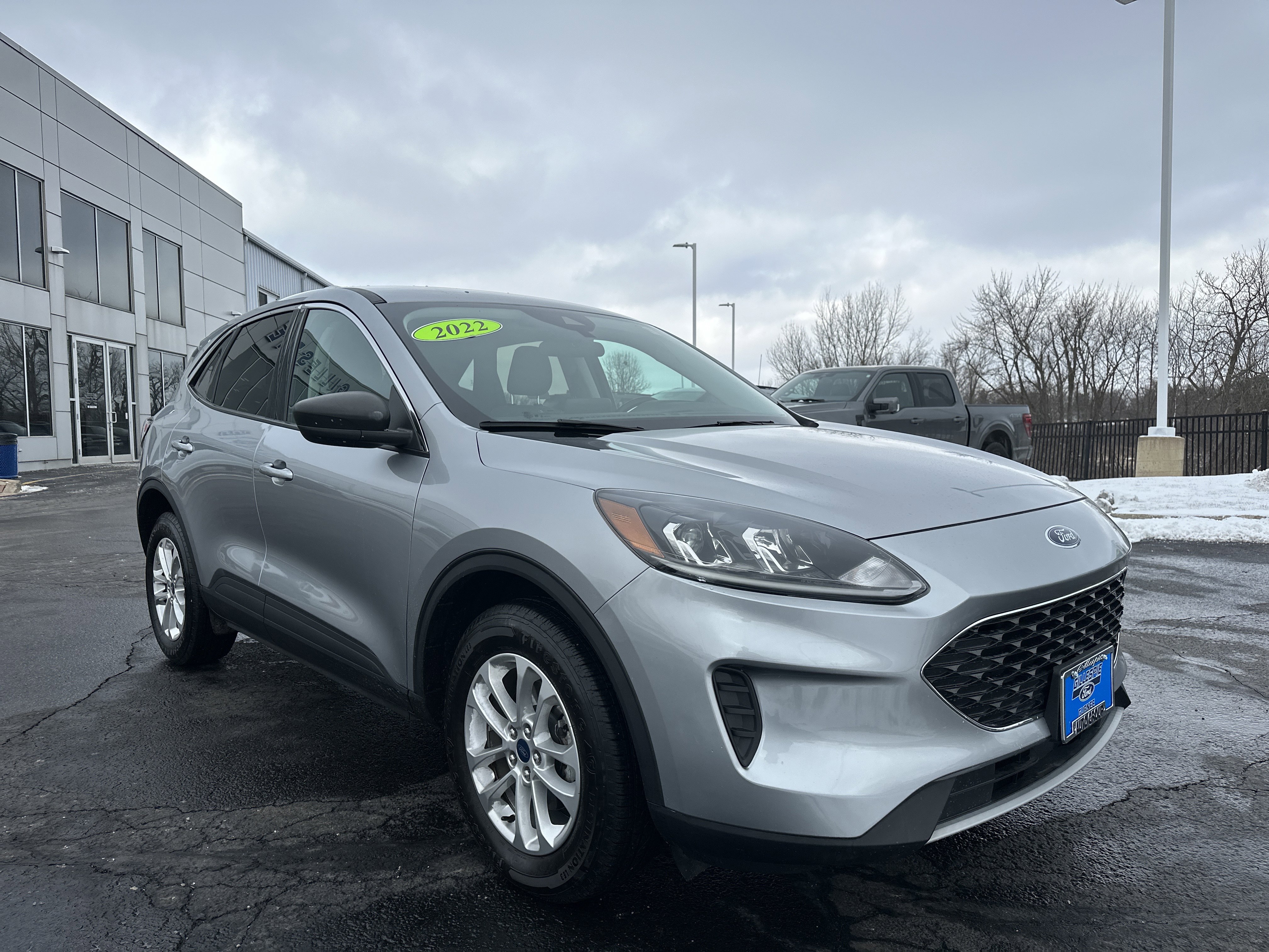 Used 2022 Ford Escape SE w/ Convenience Package