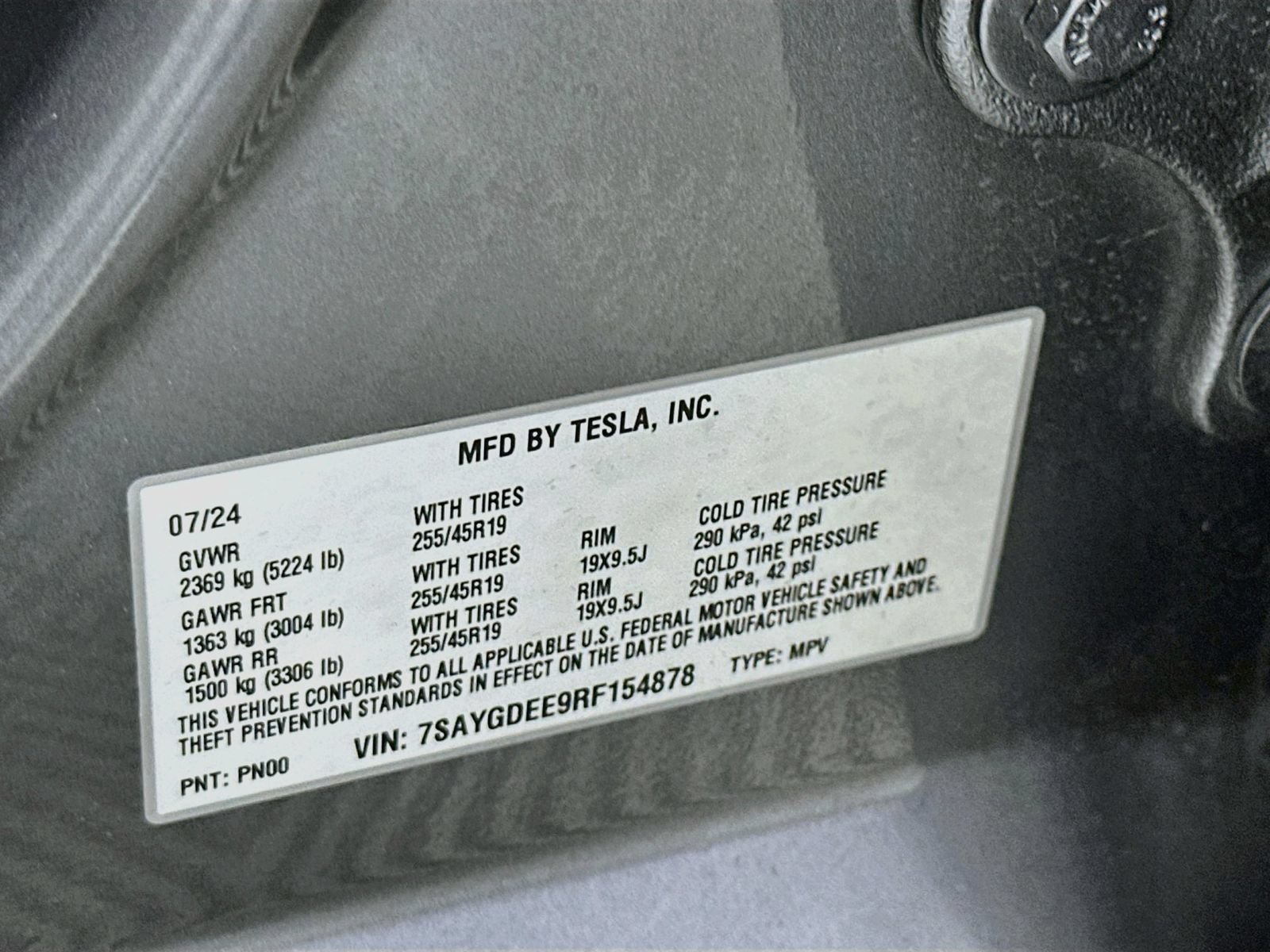 Used 2024 Tesla Model Y Long Range AWD/4WD image 32