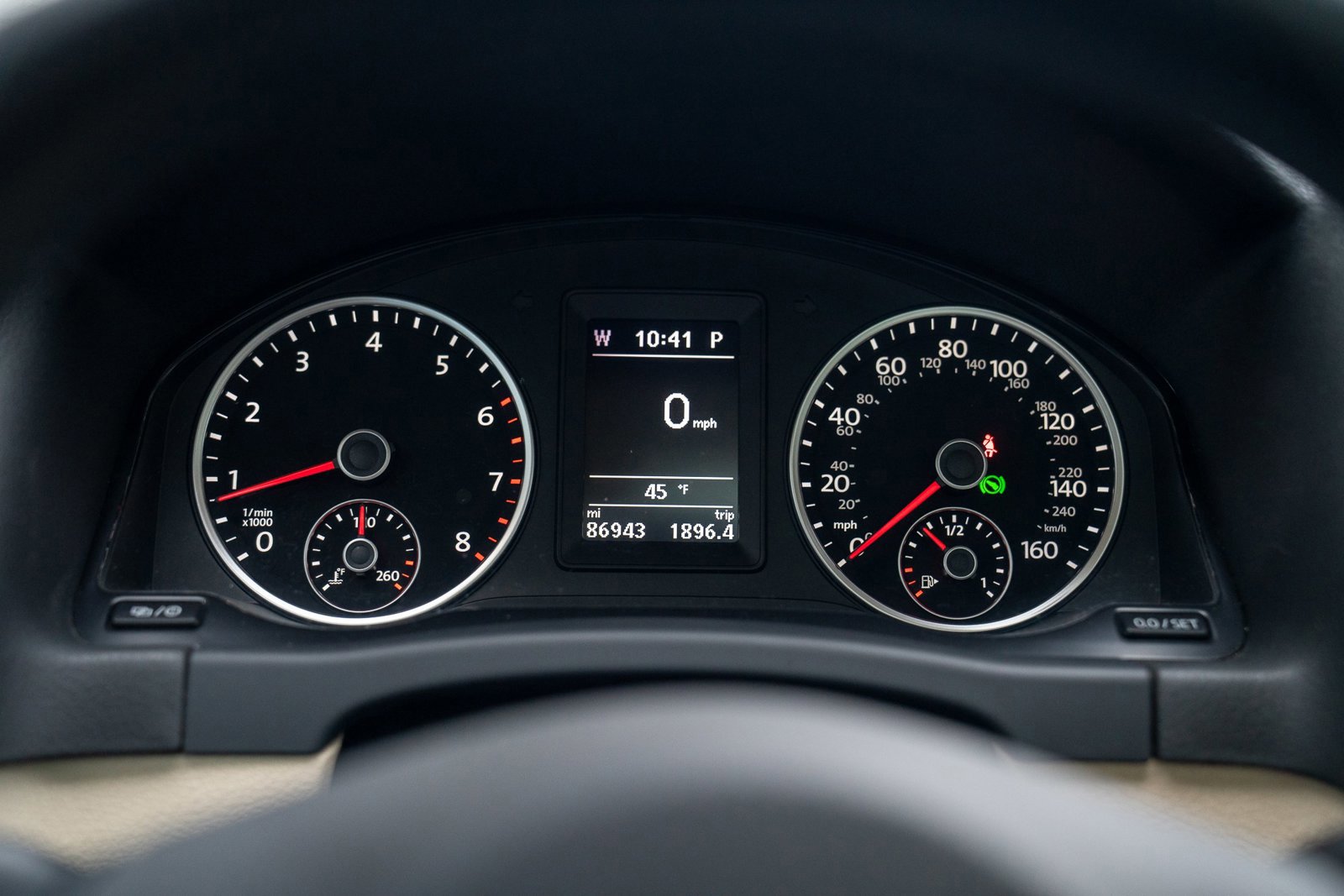 Used 2016 Volkswagen Tiguan SEL image 13