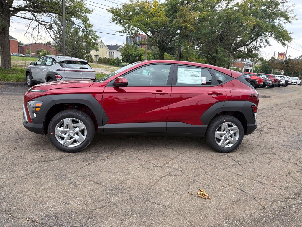 New 2027 Hyundai Kona SE AWD/4WD image 4