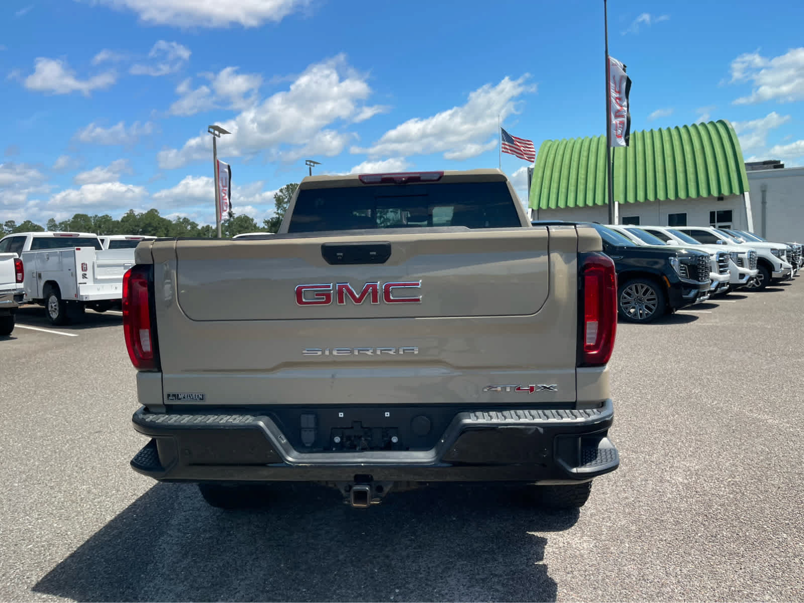 Used 2023 GMC Sierra 1500 AT4X AWD/4WD image 6