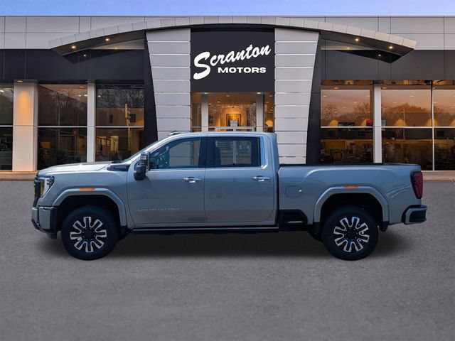 Certified 2025 GMC Sierra 3500 Denali Ultimate AWD/4WD image 2