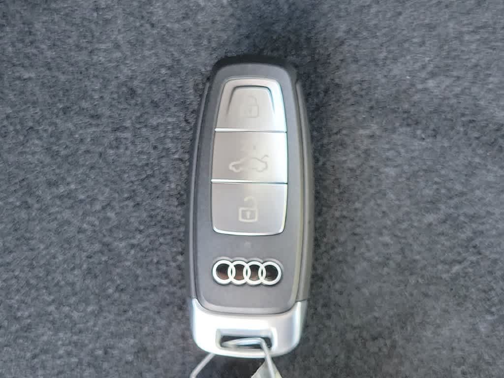 New 2026 Audi Q3 quattro 2.0T AWD/4WD image 28