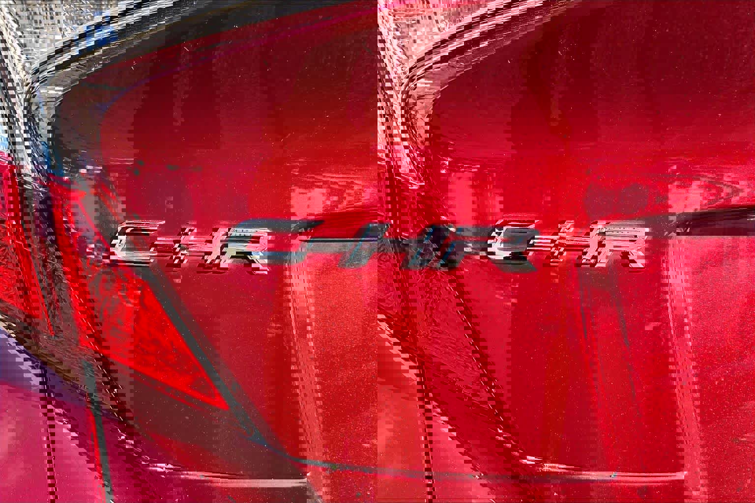 Used 2019 Toyota C-HR Limited image 30